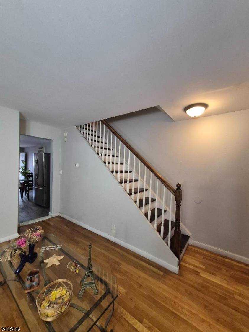 67 Marne St, Newark City, NJ 07105