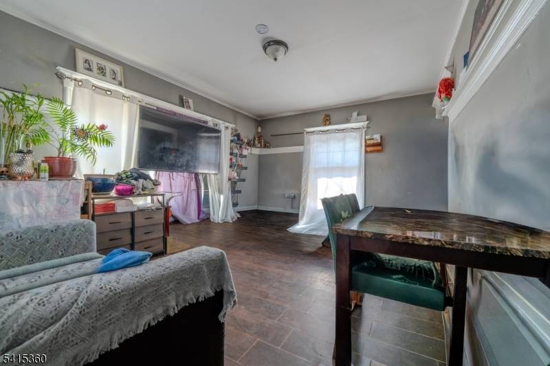 1204 W 3rd St, Plainfield City, NJ 07063