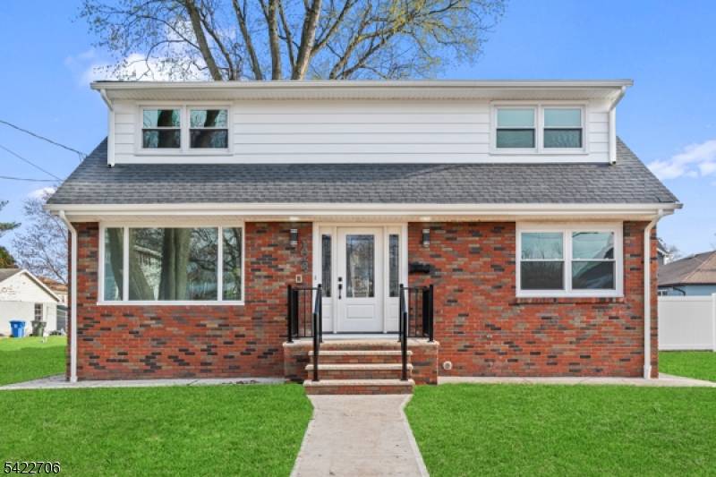 124 Dunbar Ave, Woodbridge Twp., NJ 08863