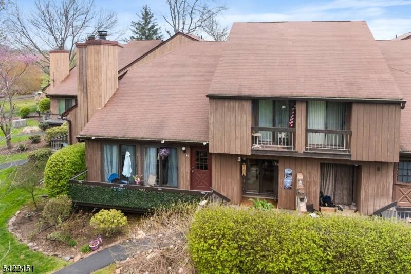 124 Bluebird Dr #4C, Hillsborough Twp., NJ 08844