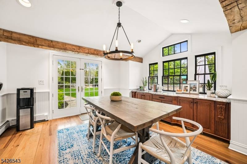 379 White Oak Ridge Rd, Millburn Twp., NJ 07078