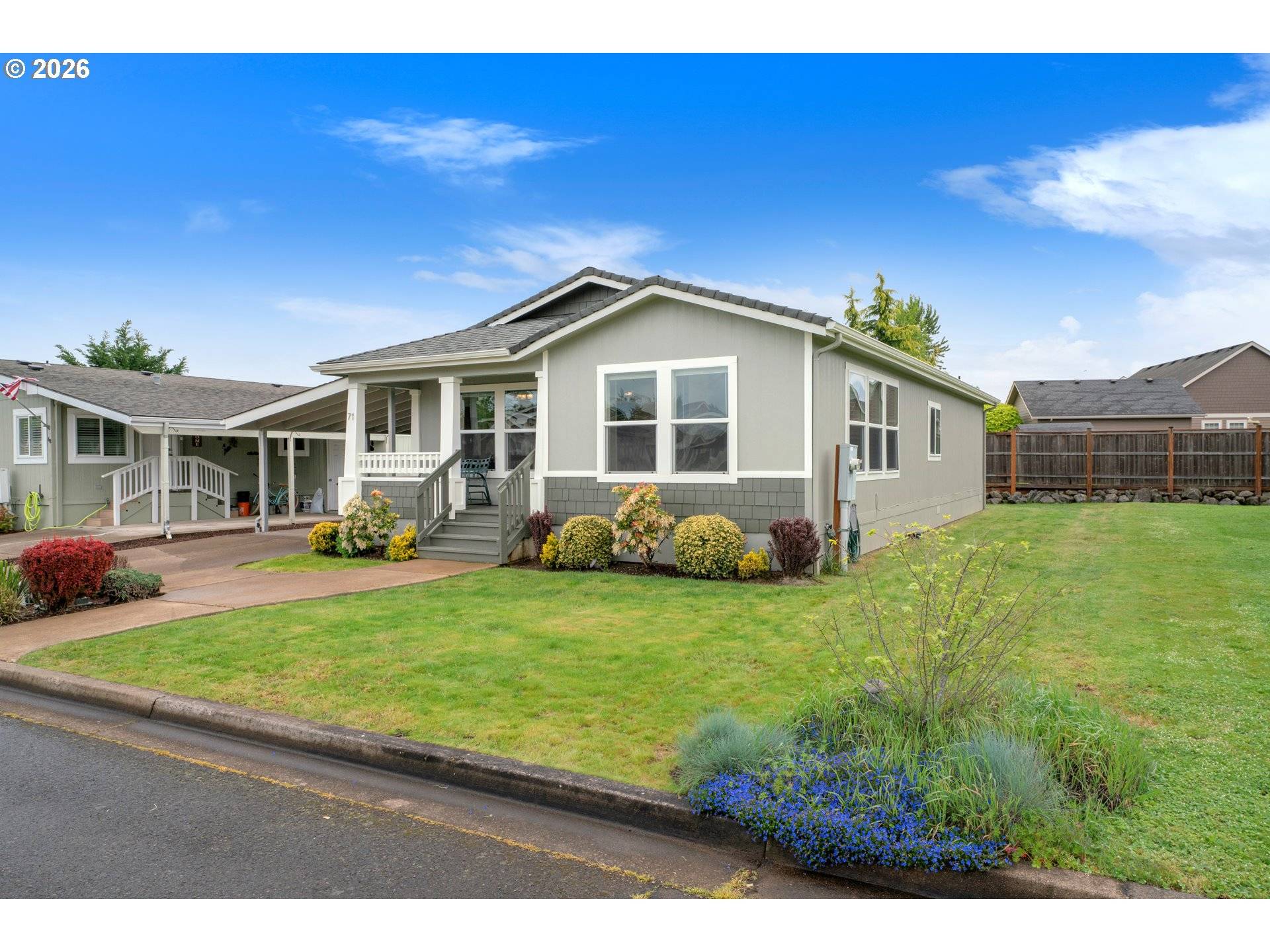 310 PITNEY LN #71, Junction City, OR 97448