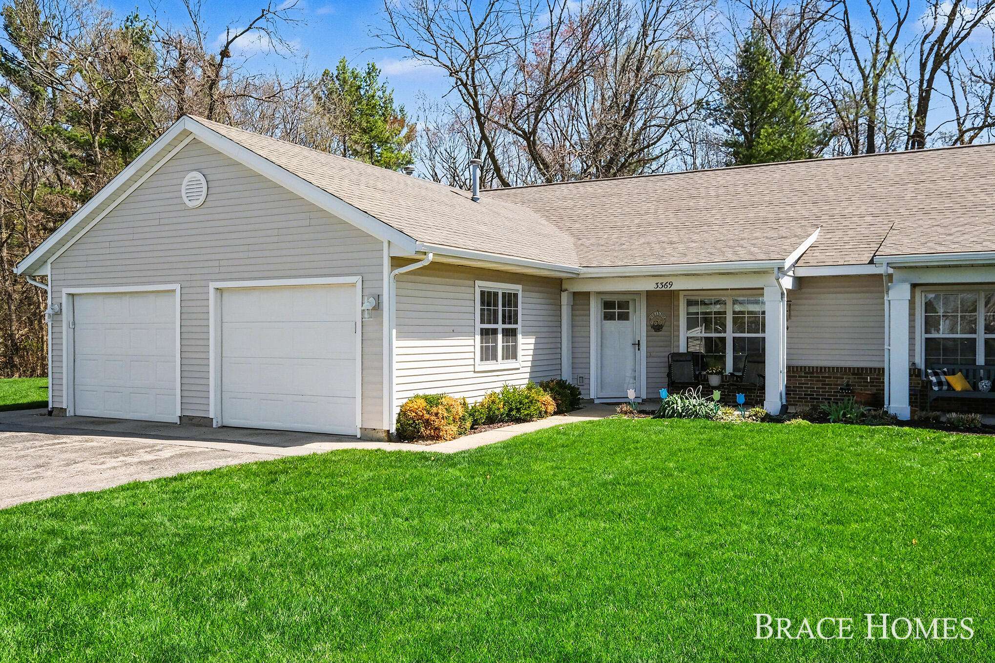 3369 Clear Vista CT NE, Plainfield Twp, MI 49525