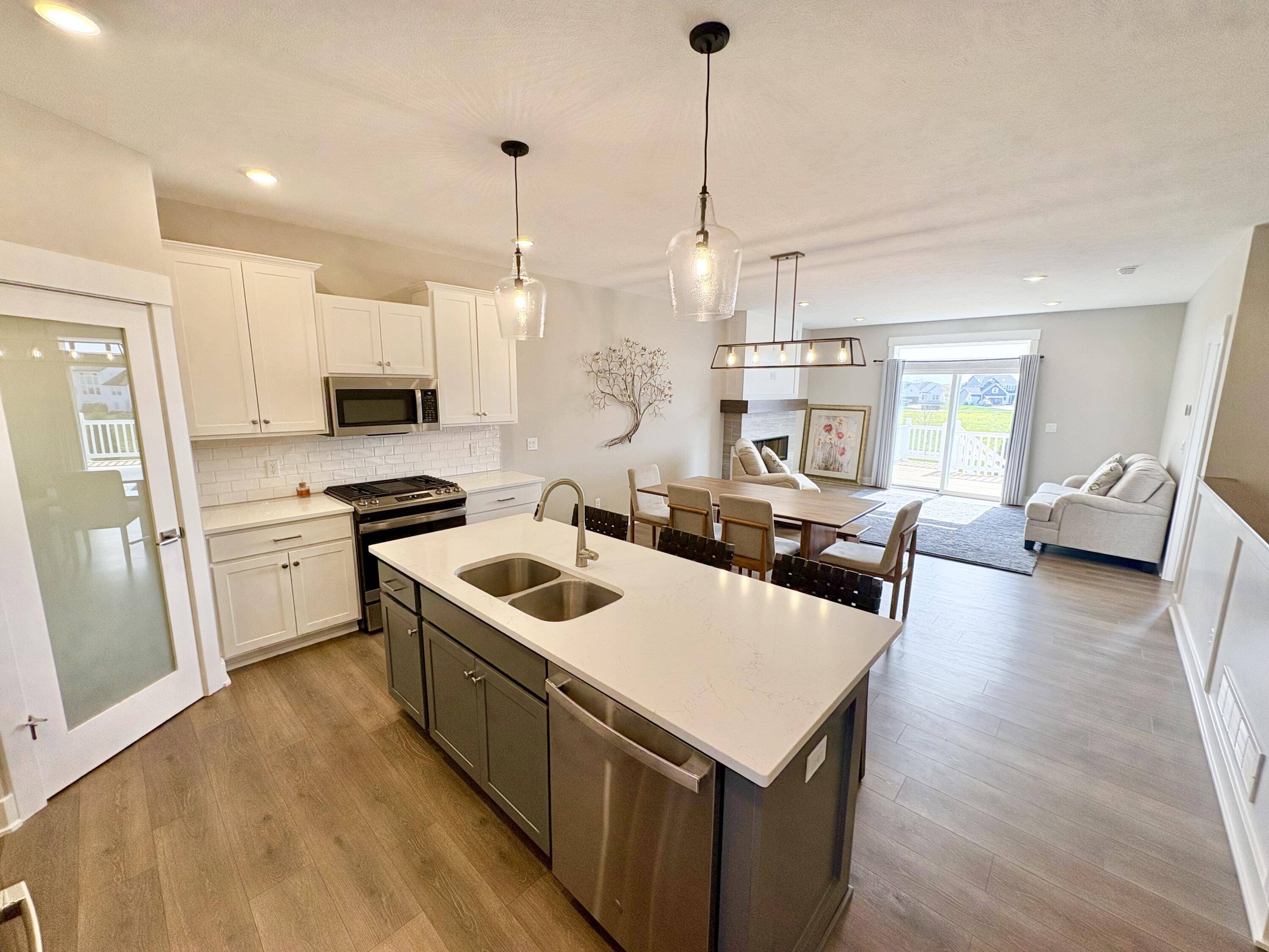 3734 Leenheer DR #8, Jamestown Twp, MI 49418