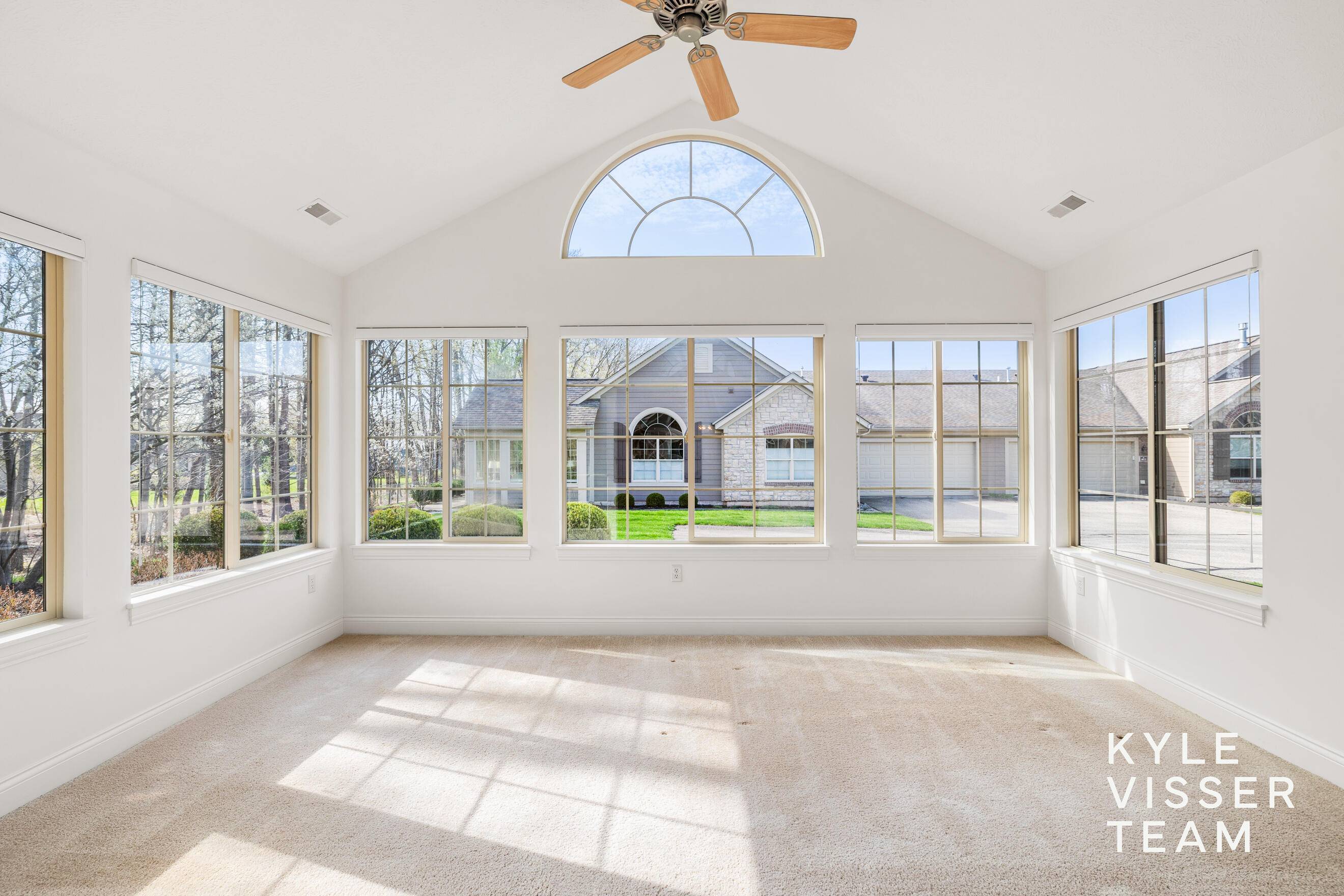 920 Bridge Crest DR SE, Ada Twp, MI 49301