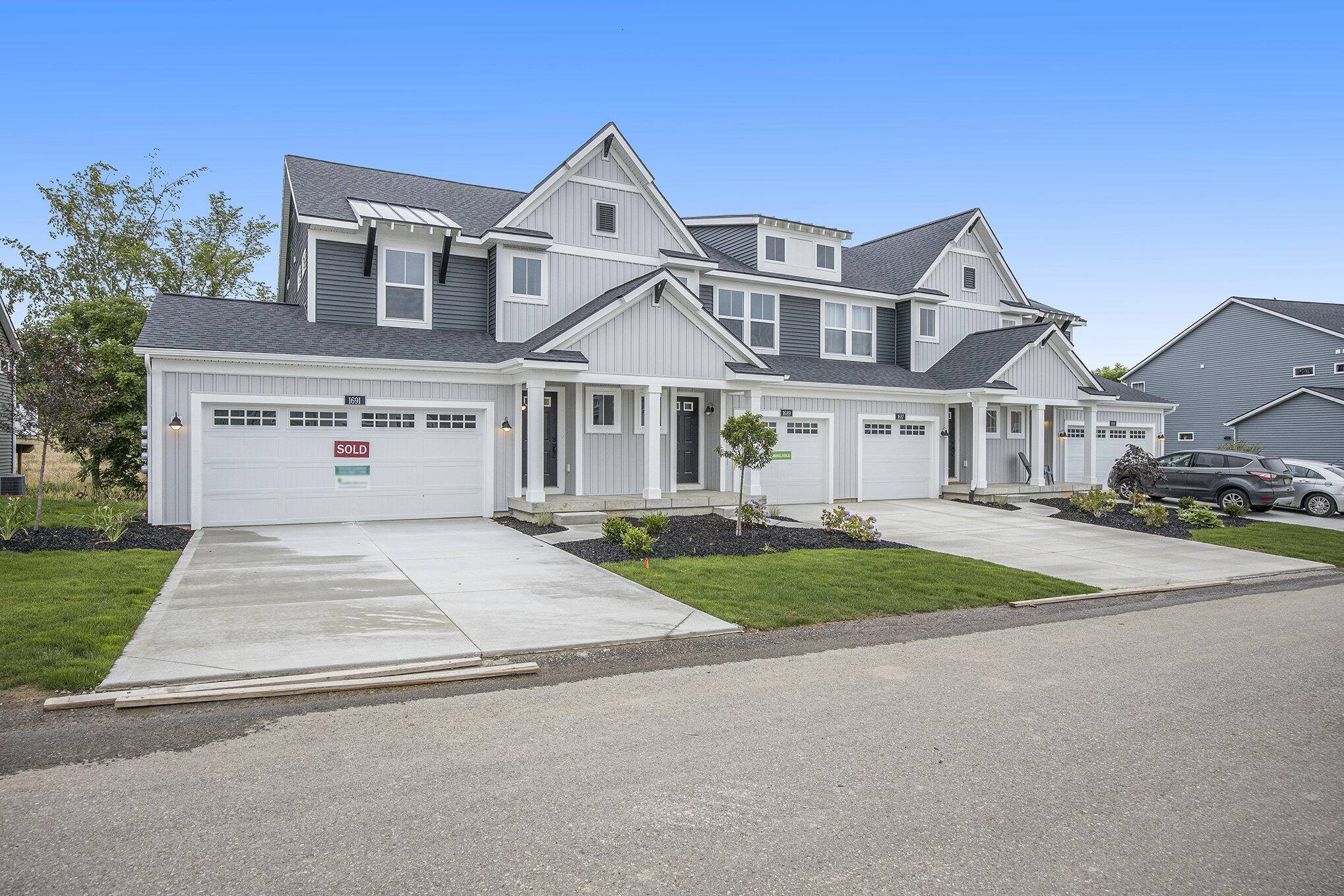 1689 Thyme DR SW, Byron Twp, MI 49315