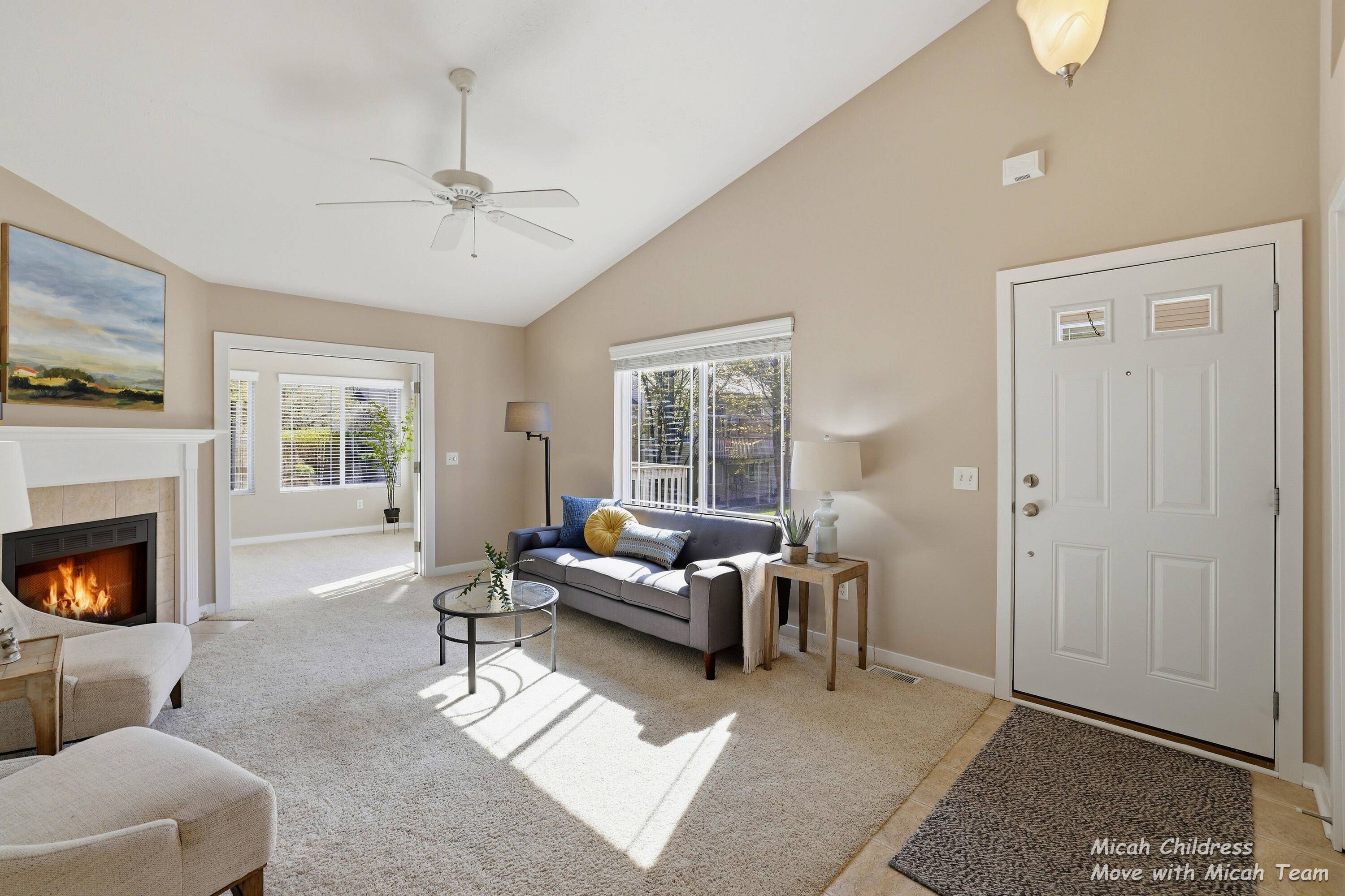 2936 Pebblestone DR, Georgetown Twp, MI 49426