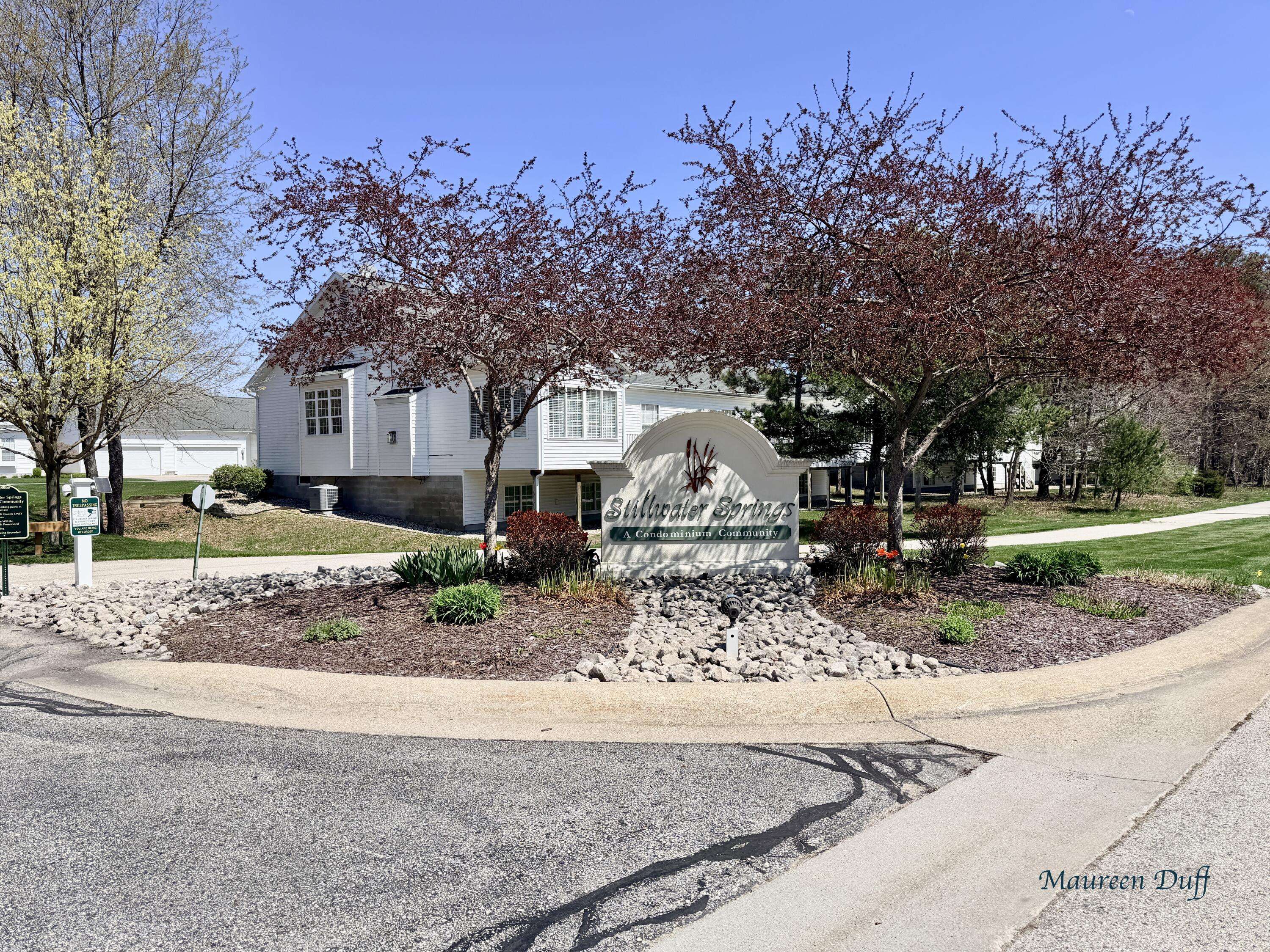 5652 Copper Sands #73, Fruitport Twp, MI 49415