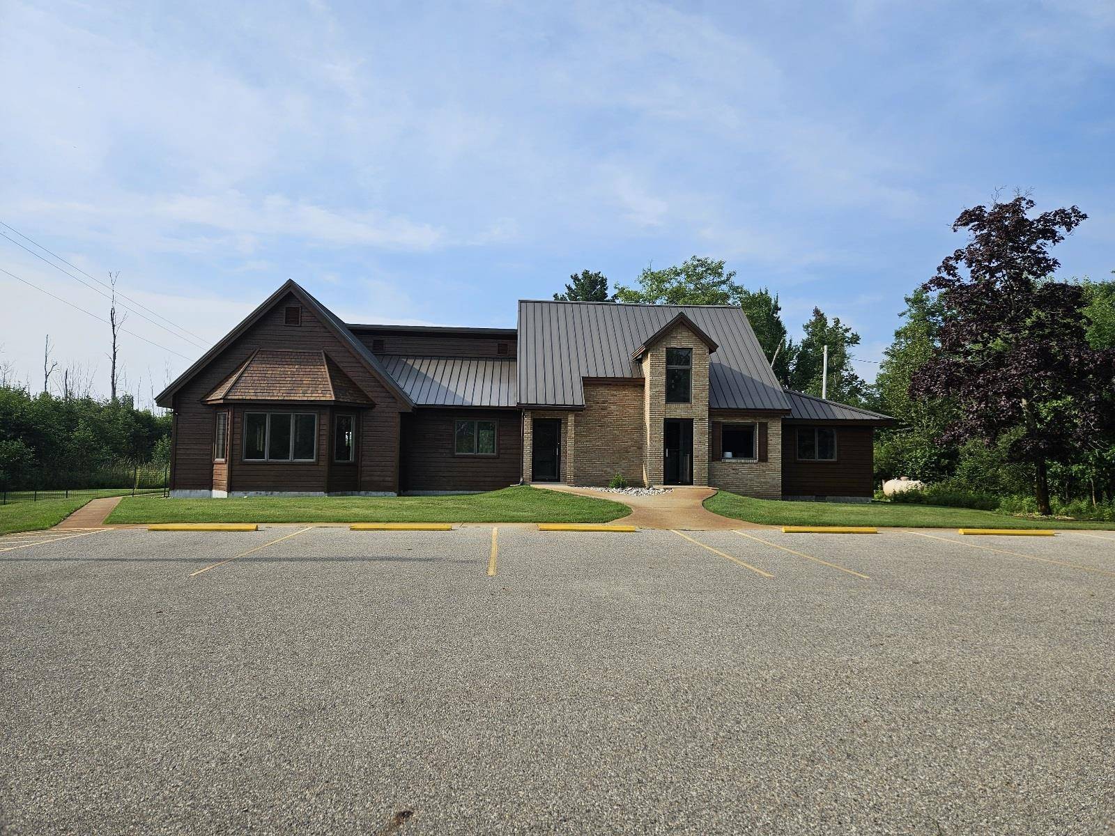 235 Monument RD, Baldwin Twp, MI 48730