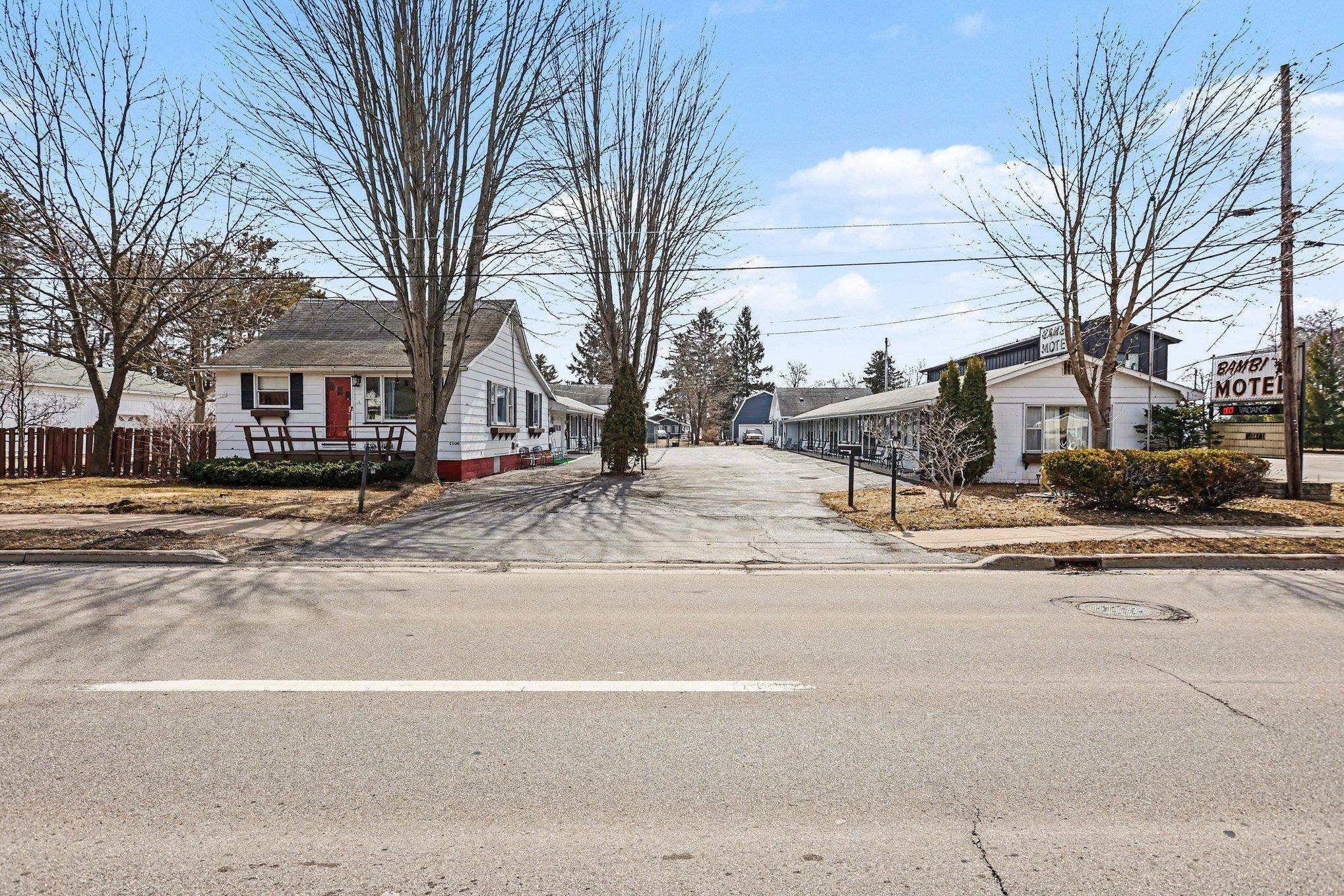 1100 E Bay ST, Baldwin Twp, MI 48730