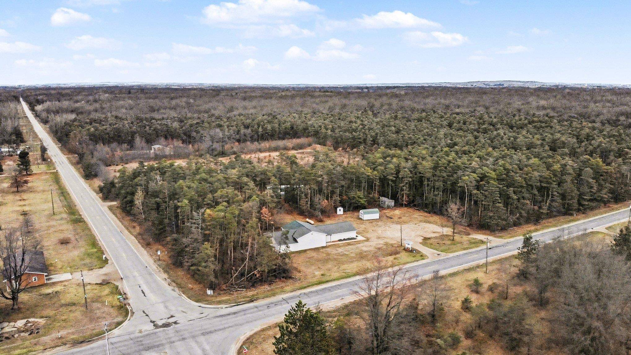 7950 W Airline RD, Sherman Twp, MI 48893