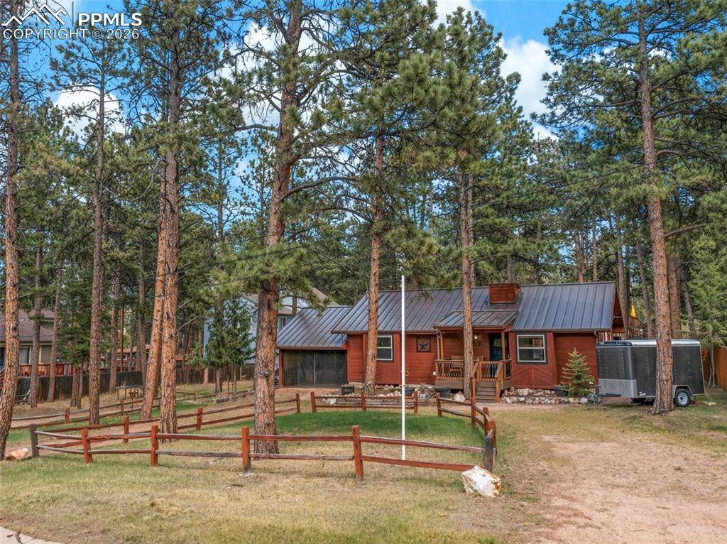 305 N Walnut ST, Woodland Park, CO 80863