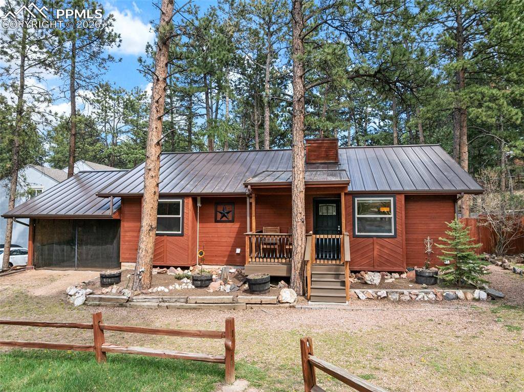 305 N Walnut ST, Woodland Park, CO 80863