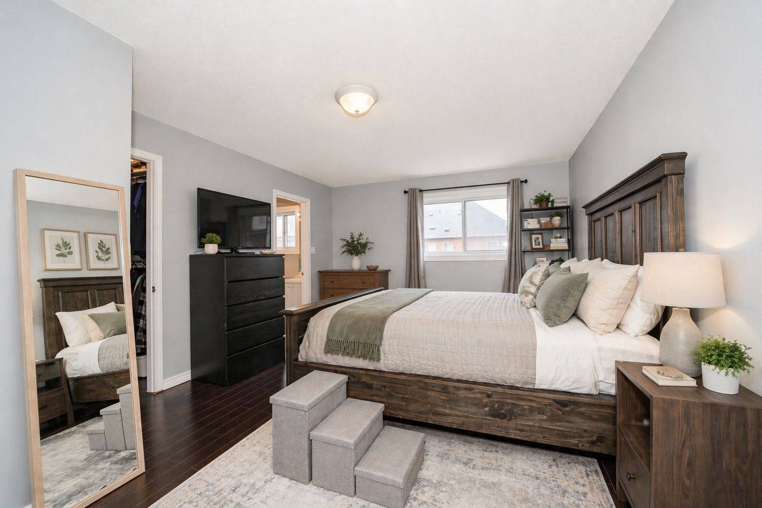 52 Torr LN, Ajax, ON L1S 7M9