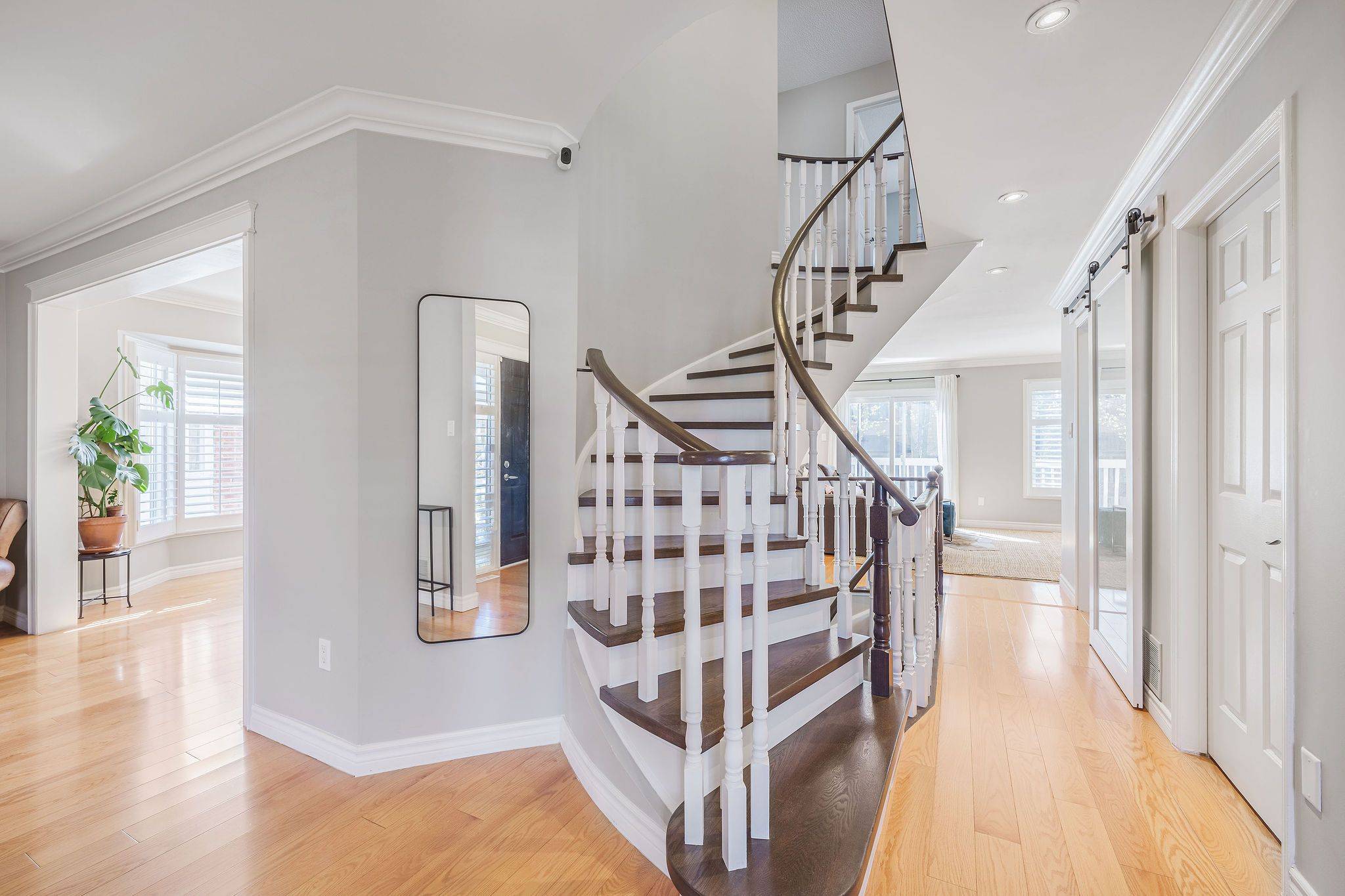 141 Tomlinson CIR, Markham, ON L3R 9K4