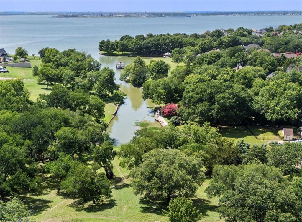 709 Smirl Drive, Heath, TX 75032