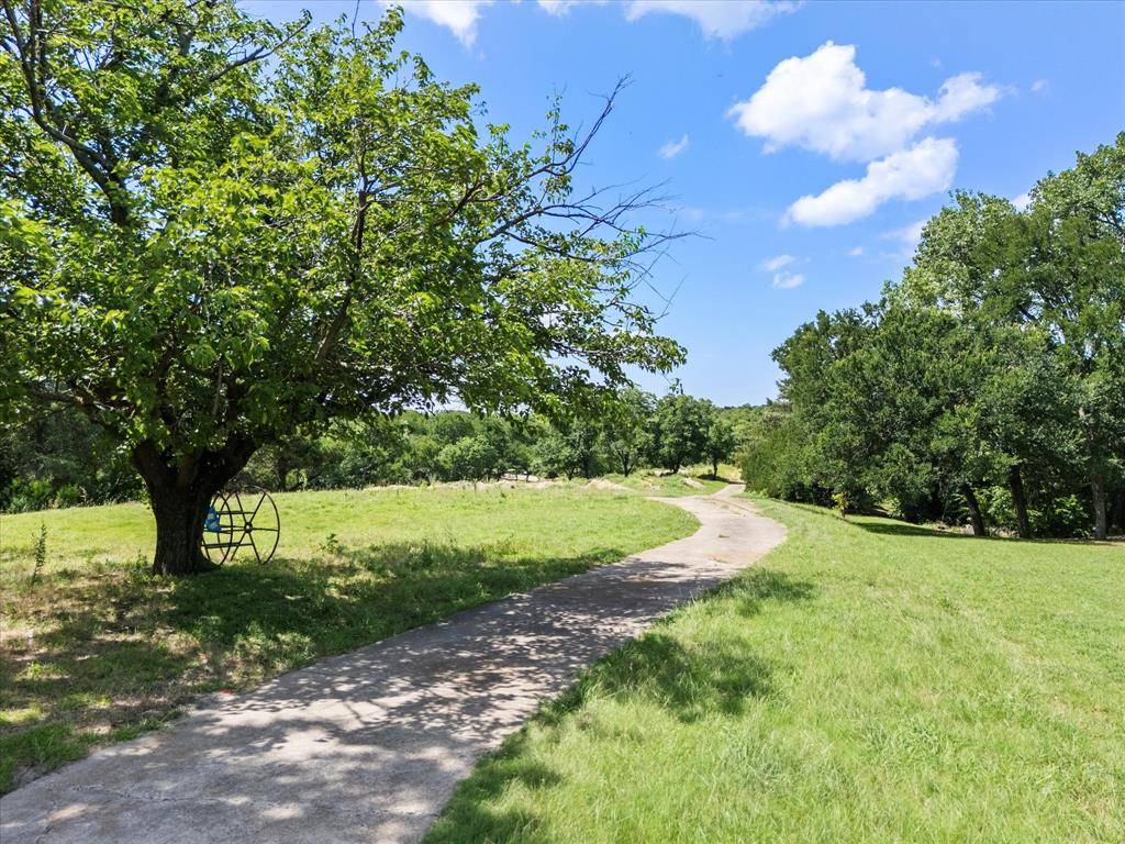 709 Smirl Drive, Heath, TX 75032
