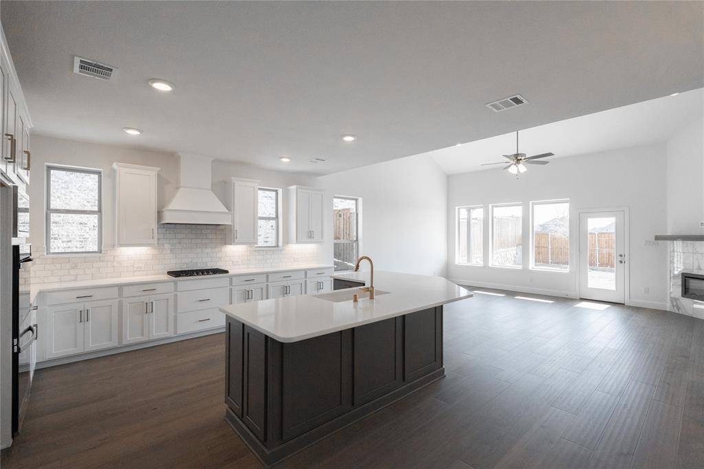 2416 Royal Birkdale Street, Celina, TX 75009