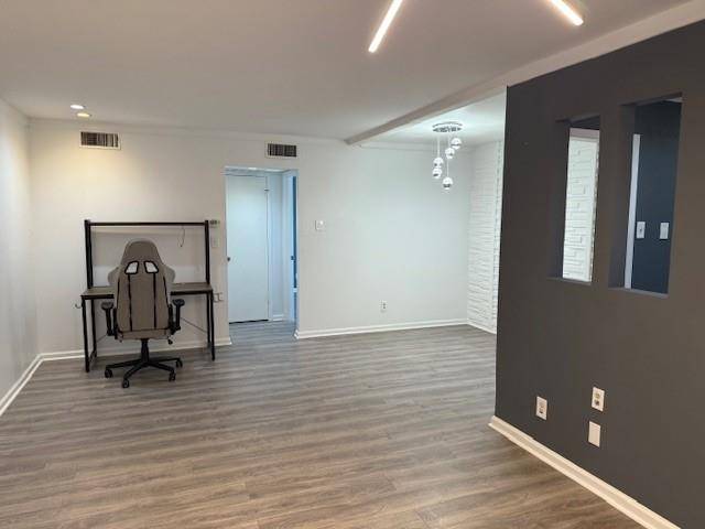 2805 Lineville Drive #203, Farmers Branch, TX 75234