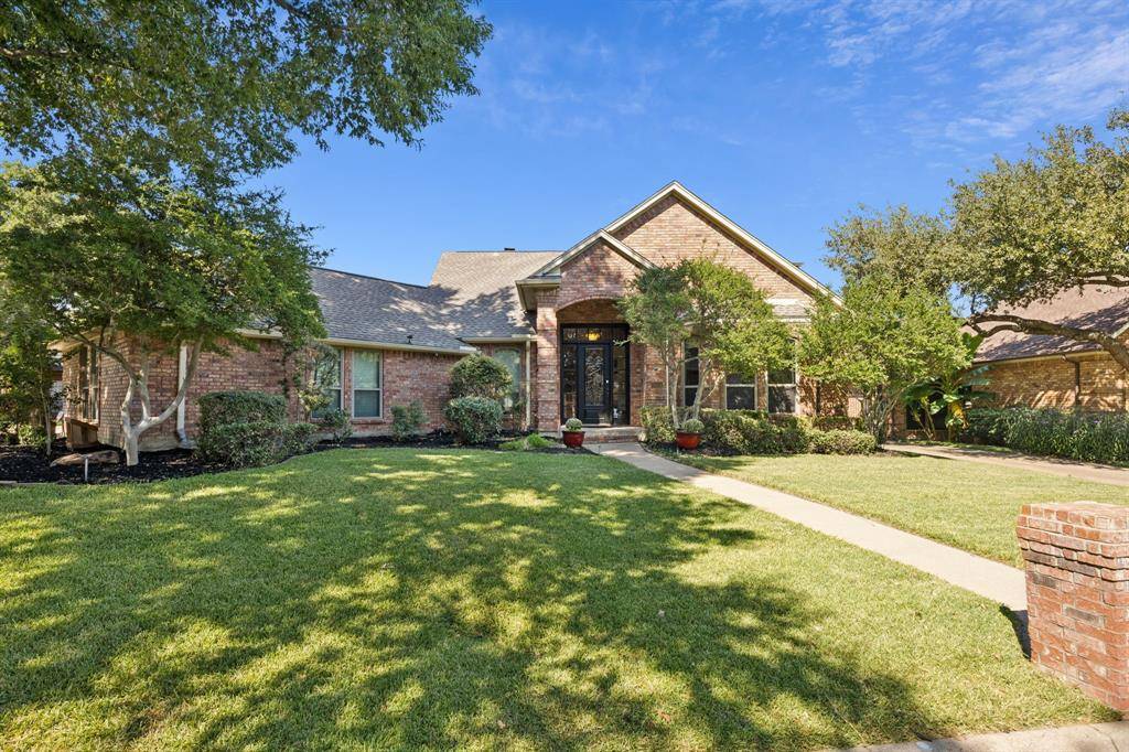 2424 Cross Timbers Trail, Arlington, TX 76006