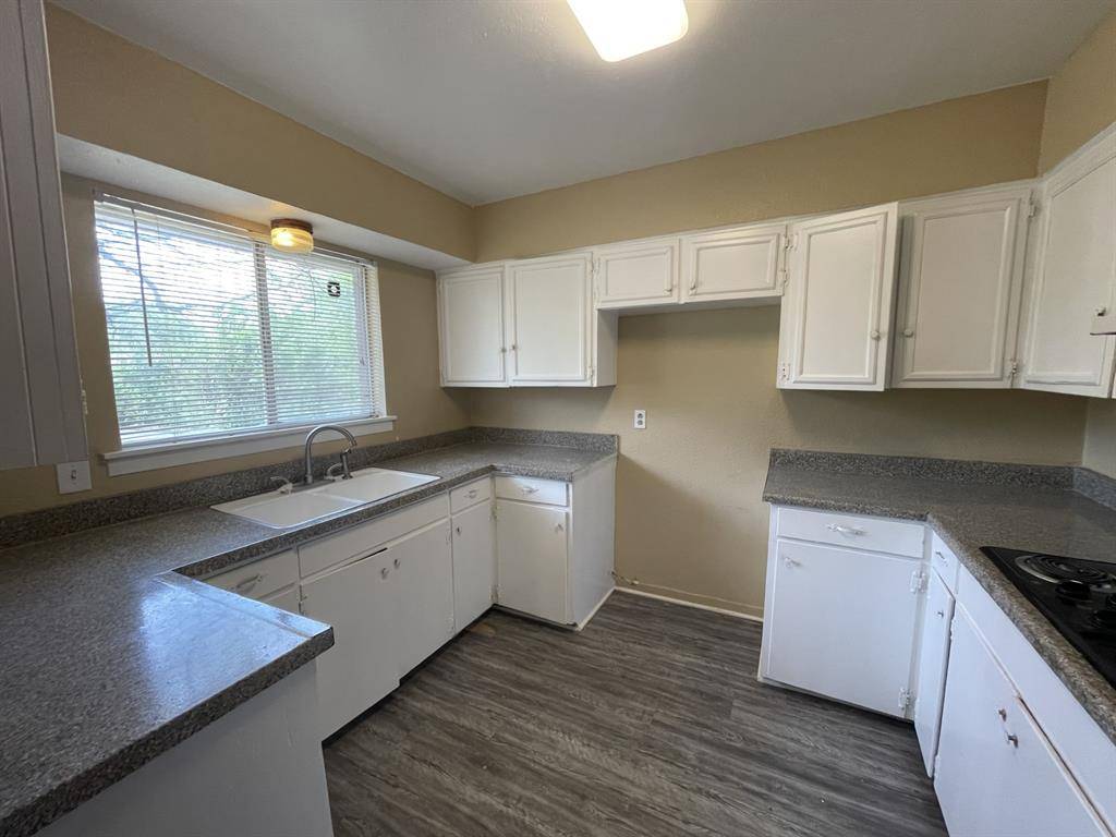 2310 Gilbert Circle, Arlington, TX 76010