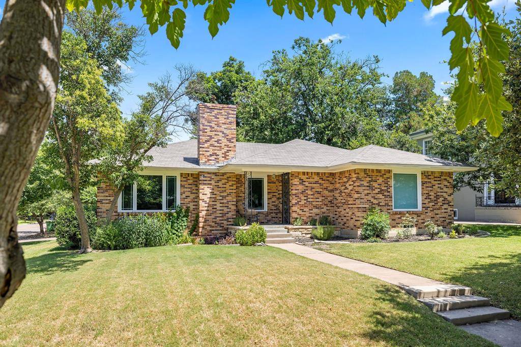 2801 5th Avenue, Fort Worth, TX 76110