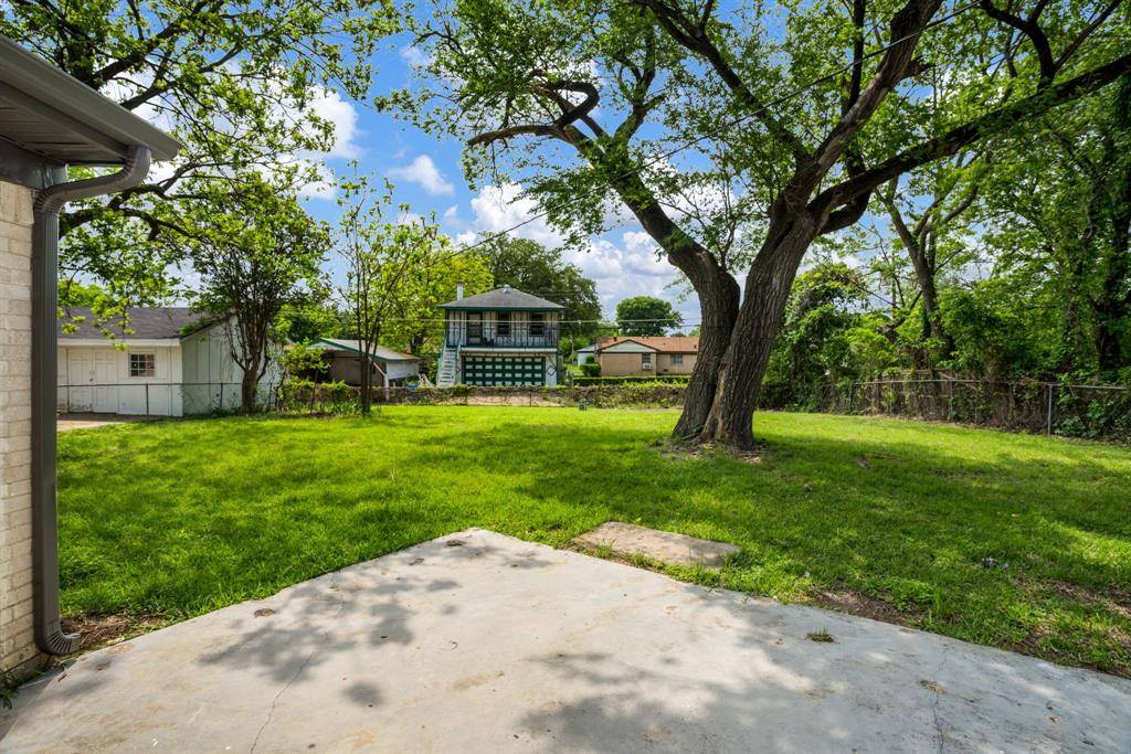 3814 Golden Hills Drive, Dallas, TX 75241