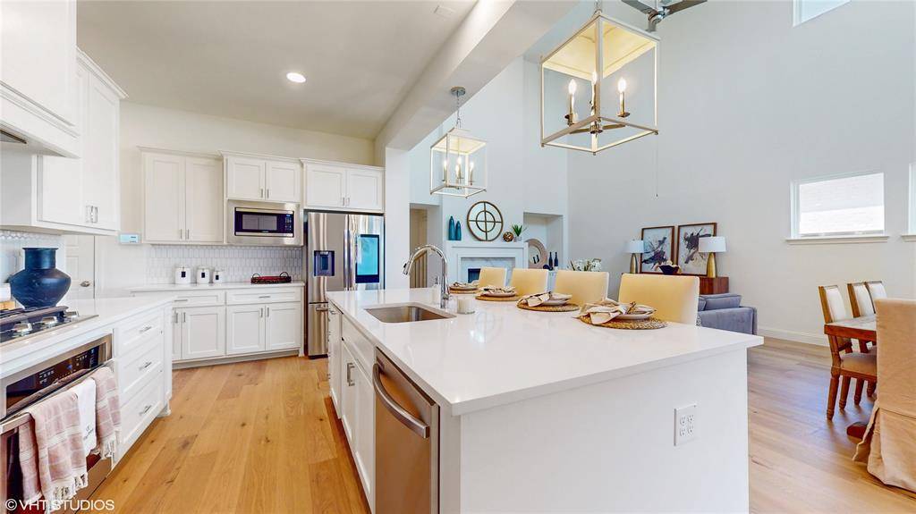 14404 Walsh Avenue, Aledo, TX 76008