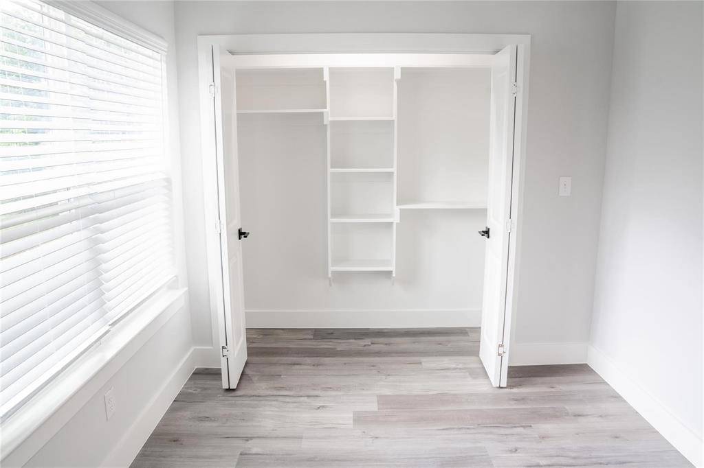 318 Henderson Street, Bonham, TX 75418