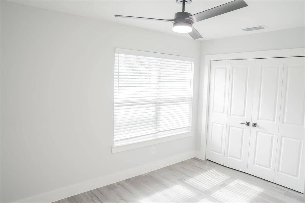 318 Henderson Street, Bonham, TX 75418