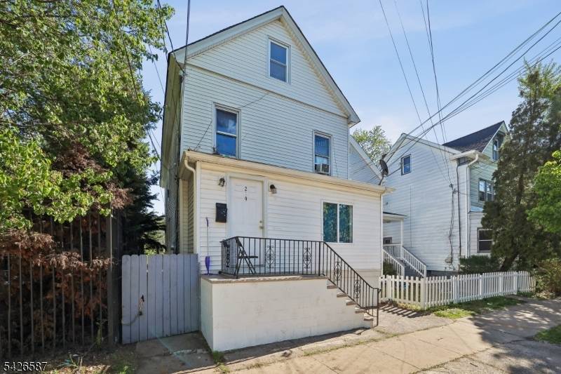 219 Seaman St, New Brunswick City, NJ 08901