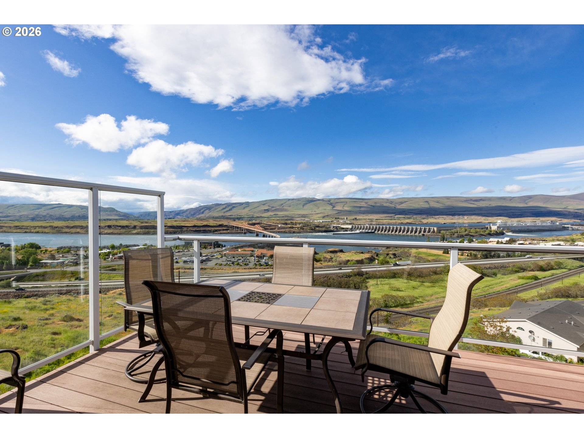 397 SUMMIT RIDGE DR, The Dalles, OR 97058