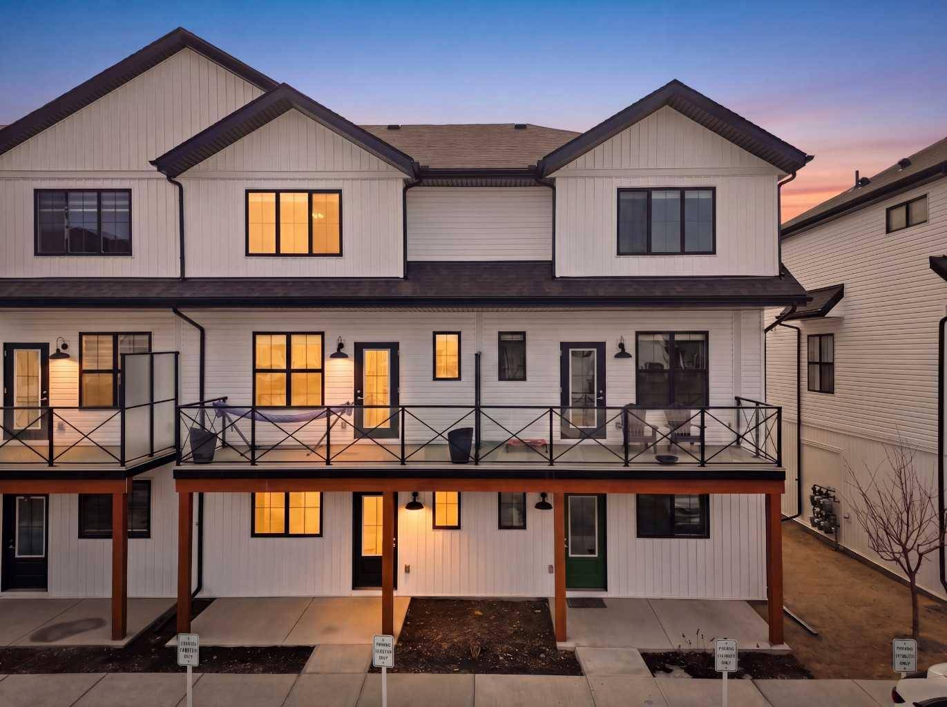 340 Ambleton ST NW #111, Calgary, AB T3P 2H5