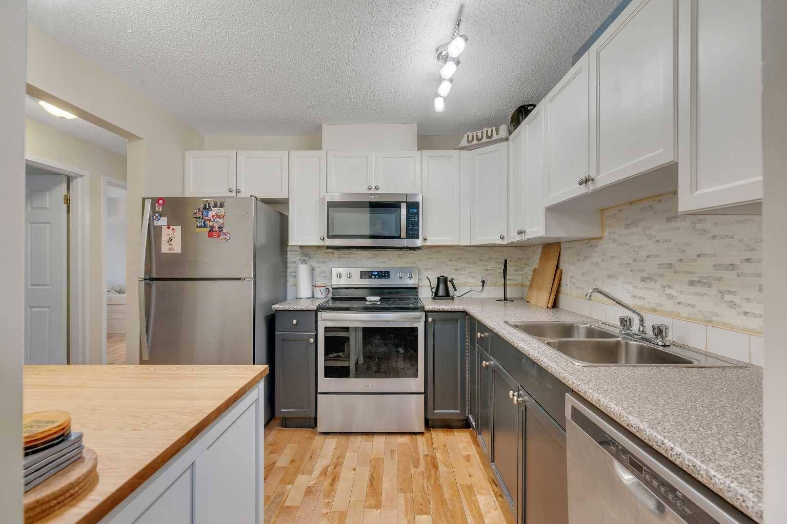 1919 17 AVE SW #203, Calgary, AB T2T 0E9