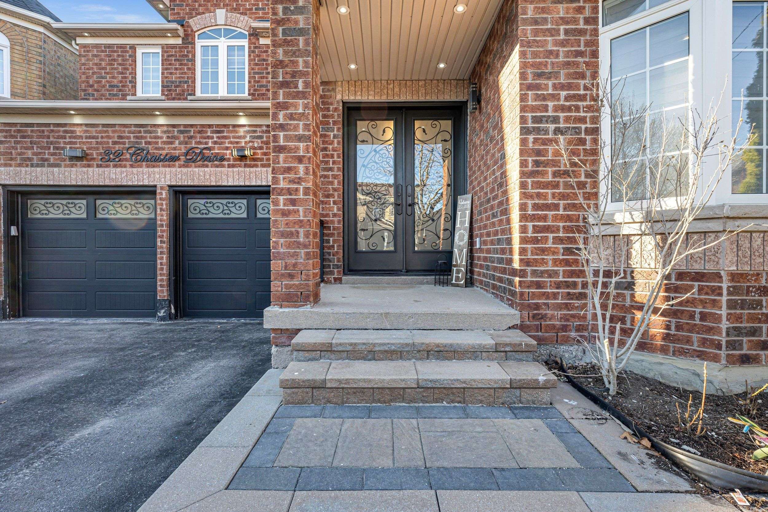 32 Chasser DR, Markham, ON L6E 1S6