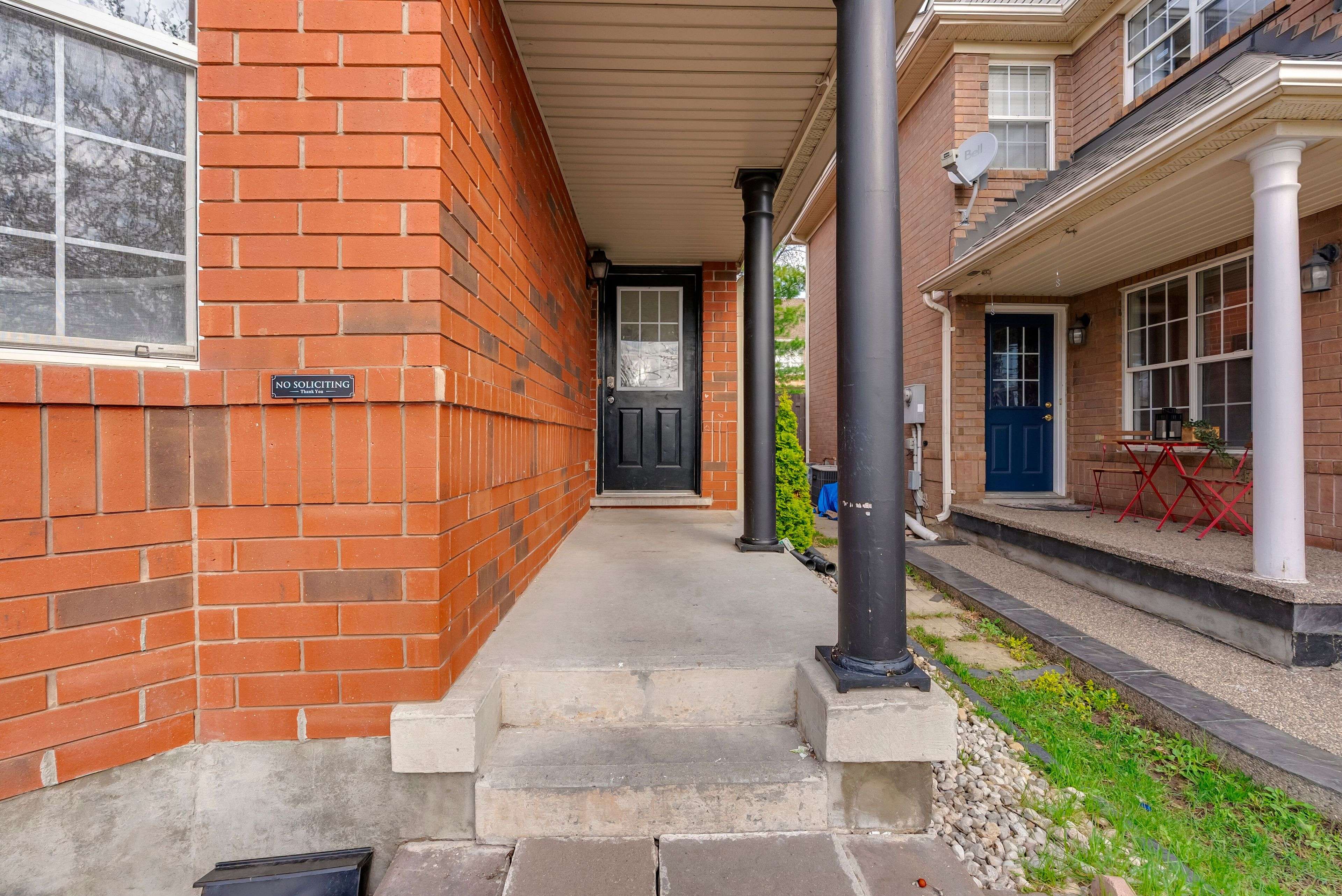 1645 Gowling TER, Milton, ON L9T 5J6