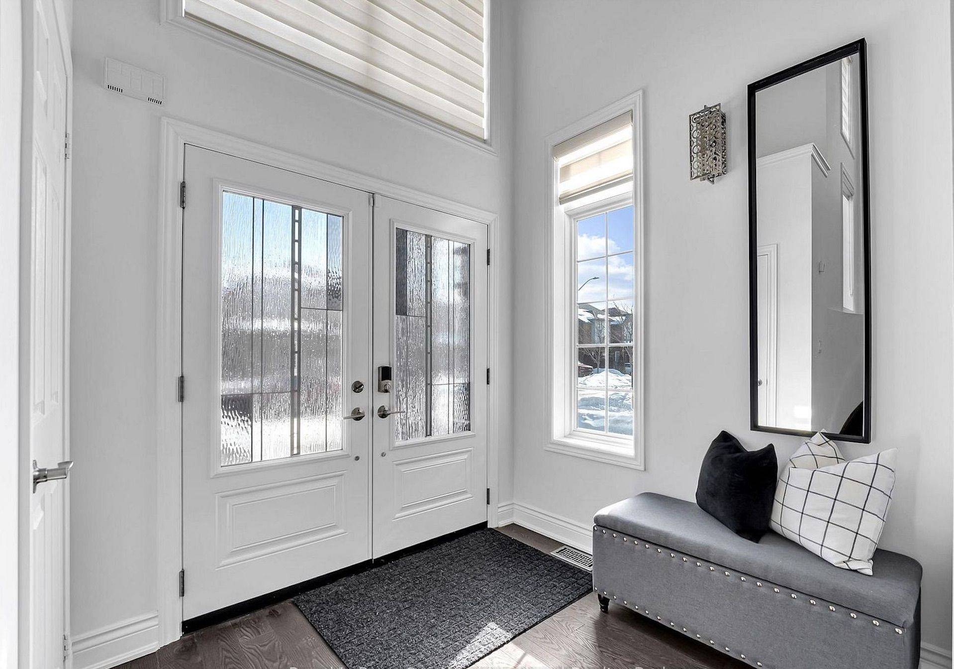 4689 Leanna Heights RD, Burlington, ON L7M 0G3