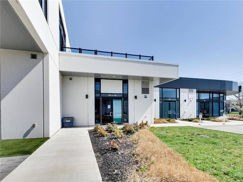 5045 Mainway BLVD #201, Burlington, ON L7L 5Z1