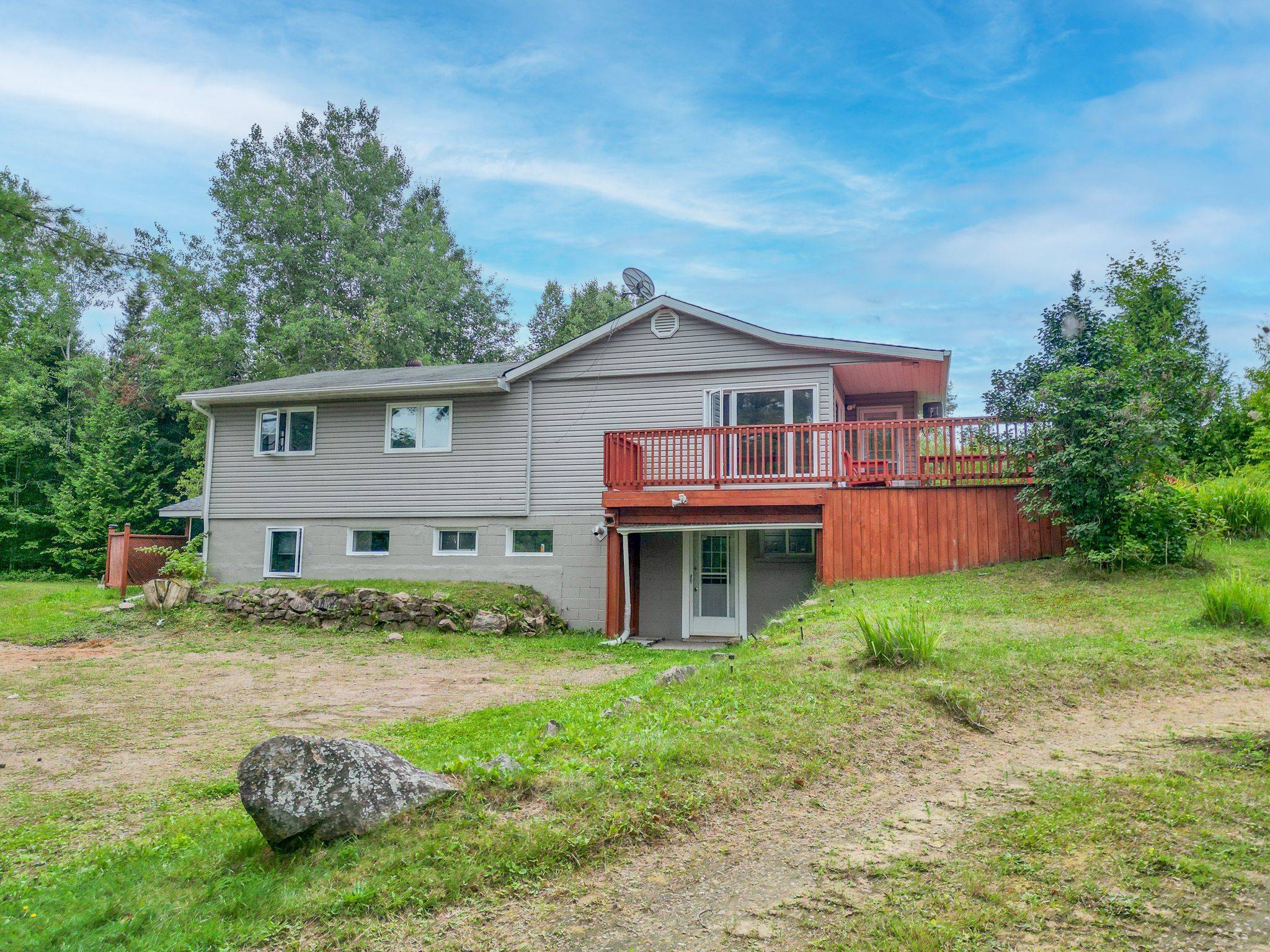 525 Maple RD, Bonfield, ON P0H 1E0