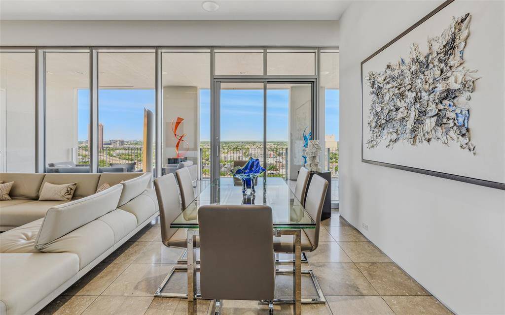 1717 Arts Plaza #1804, Dallas, TX 75201