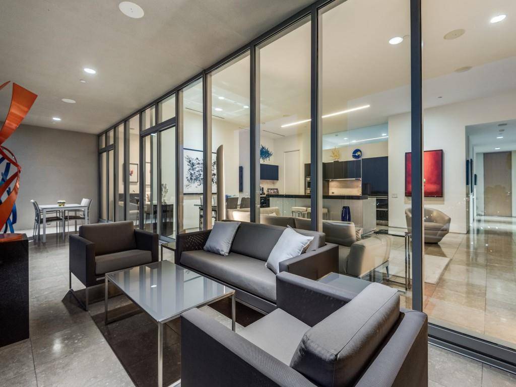 1717 Arts Plaza #1804, Dallas, TX 75201