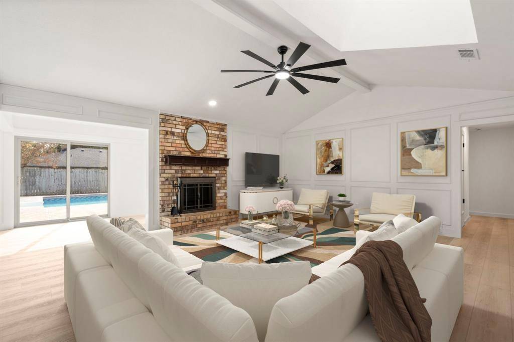 906 Purdue Drive, Arlington, TX 76012