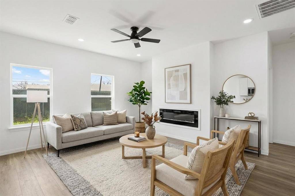 121 Loon Bay Drive, Gun Barrel City, TX 75156