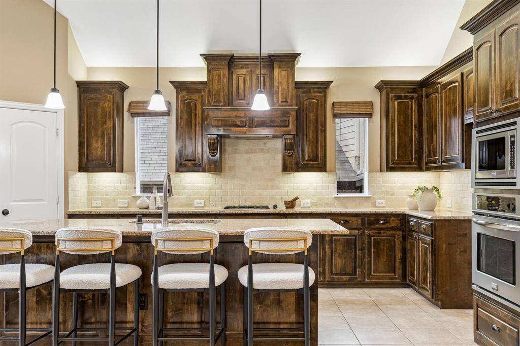 8304 Parish Avenue, Mckinney, TX 75071