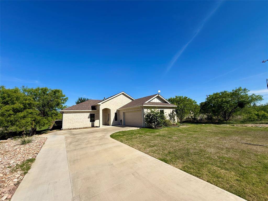 7705 Feather Bay Drive, Brownwood, TX 76801