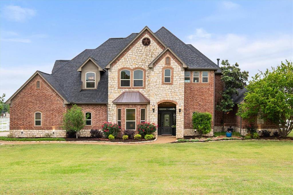 6400 Gehrig Circle, Burleson, TX 76028