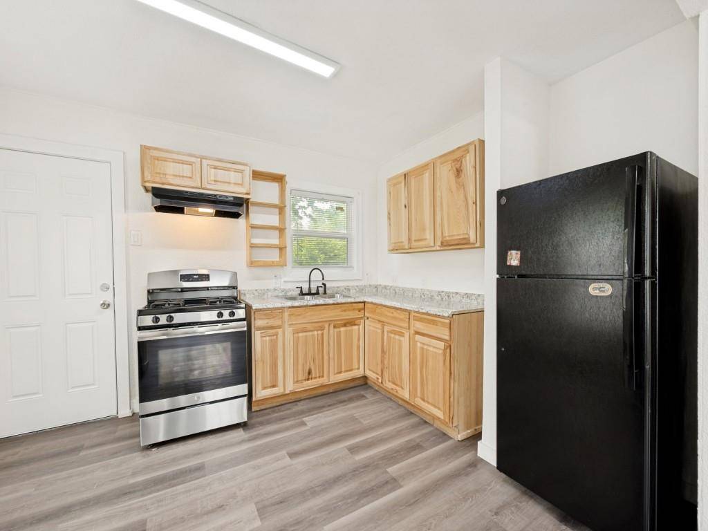 7416 Gaston Avenue, Fort Worth, TX 76116