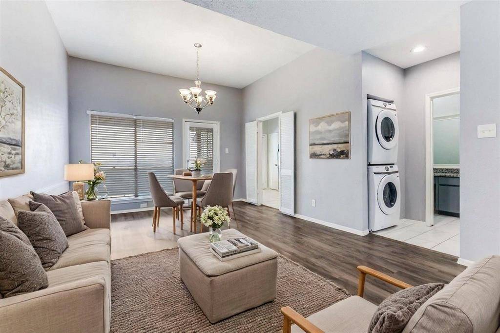 10430 High Hollows Drive #238, Dallas, TX 75230