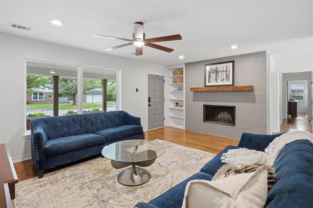 4644 Selkirk Drive, Fort Worth, TX 76109