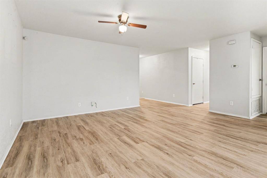 246 Willow Creek Lane, Terrell, TX 75160